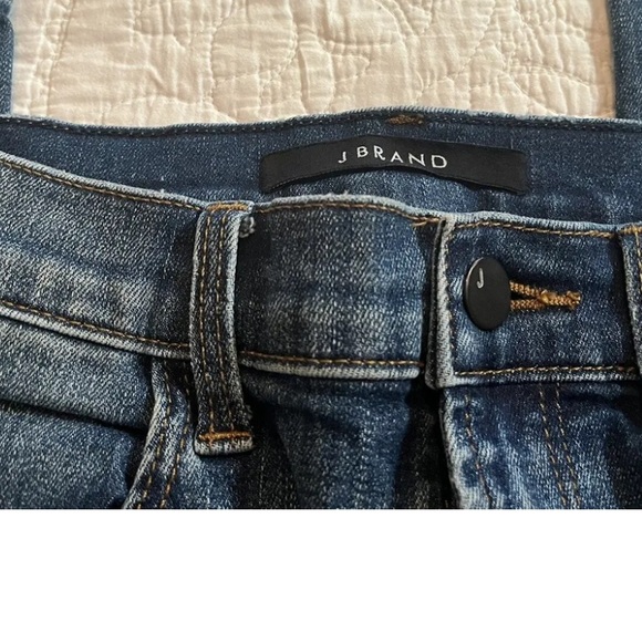 J Brand Jeans Size 25 Ripped/Distressed Straight Leg Jeans - Picture 3 of 8